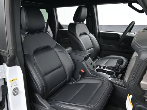 New 2026 Ford Bronco Outer Banks AWD/4WD image 38