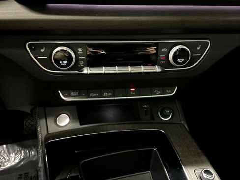 Certified 2025 Audi Q5 2.0T Premium Plus w/ Premium Plus Package image 33