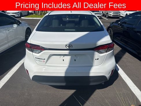 Used 2023 Toyota Corolla LE FWD image 5