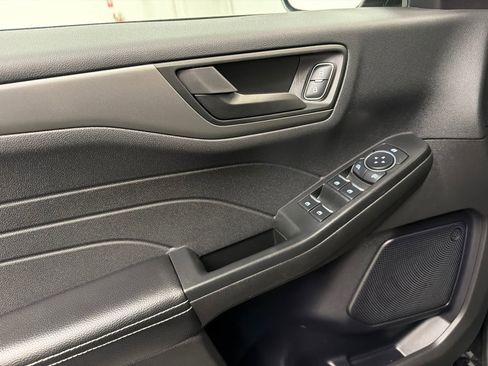 Used 2023 Ford Escape Active FWD image 32