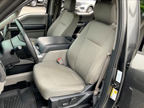Used 2015 Ford F150 XLT w/ Equipment Group 302A Luxury AWD/4WD image 7