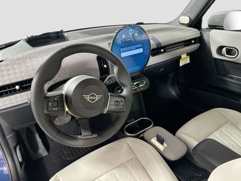 Used 2025 MINI Cooper S image 11