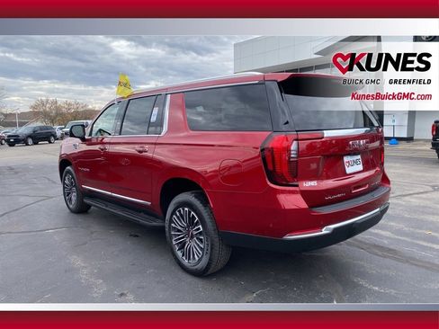 New 2026 GMC Yukon XL Elevation image 9