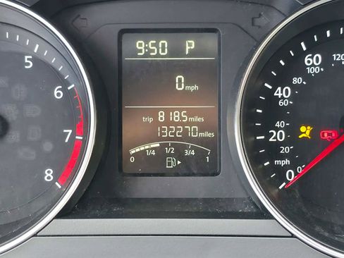 Used 2015 Volkswagen Jetta SE FWD image 21