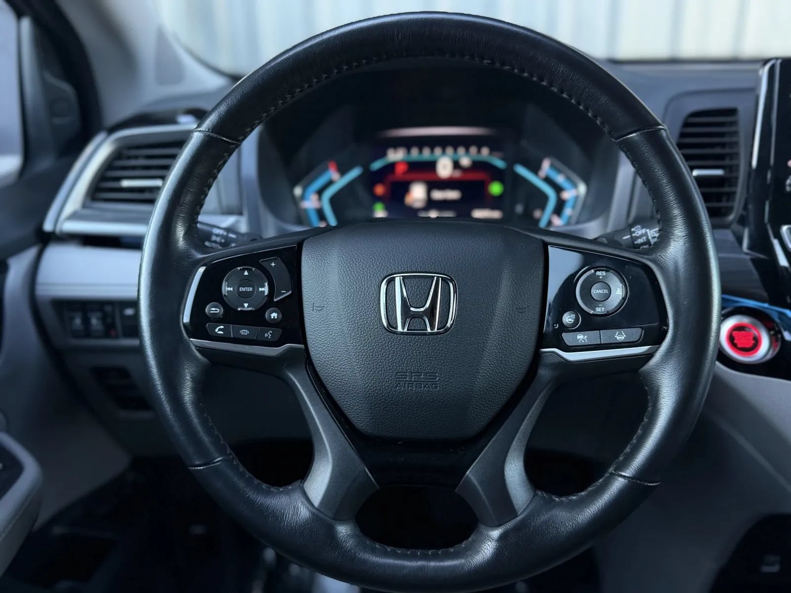 Used 2023 Honda Odyssey Elite image 24