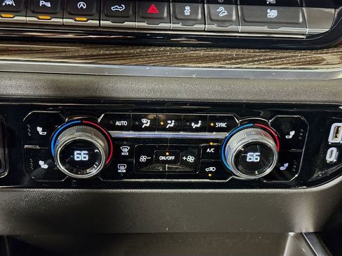 Certified 2023 Chevrolet Silverado 1500 RST image 14