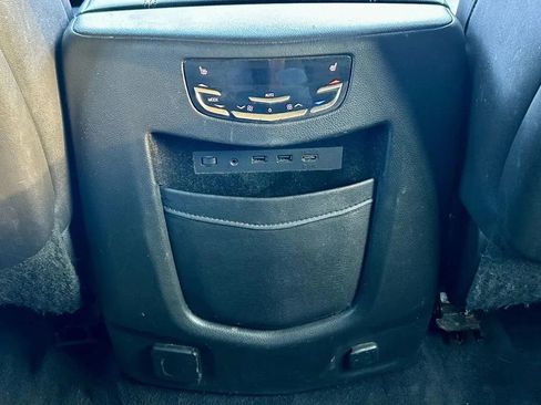 Used 2017 Cadillac Escalade Luxury image 28