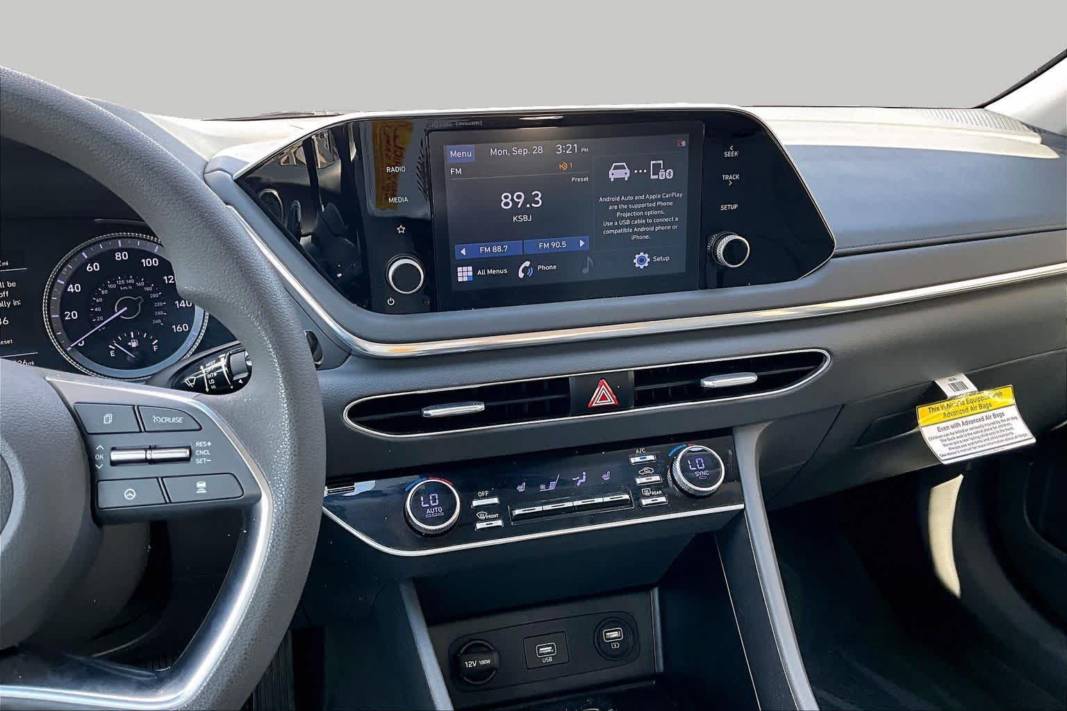 Used 2020 Hyundai Sonata SEL w/ Cargo Package FWD image 7