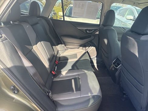 Certified 2025 Subaru Outback Onyx Edition image 11