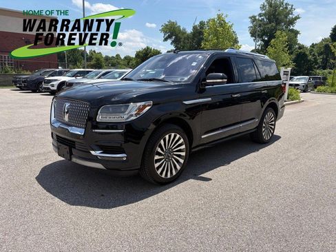 Used 2018 Lincoln Navigator Reserve w/ Technology Package AWD/4WD image 1