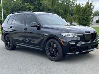 Used 2020 BMW X7 M50i AWD/4WD video 1