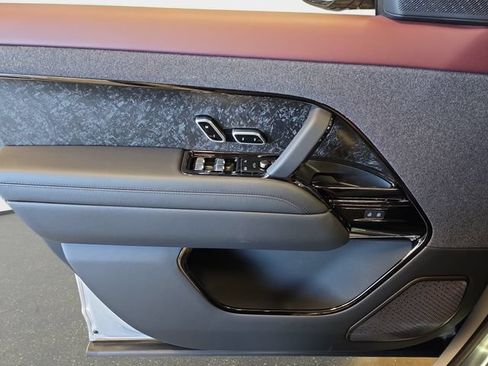 New 2026 Land Rover Range Rover Sport Autobiography AWD/4WD image 19
