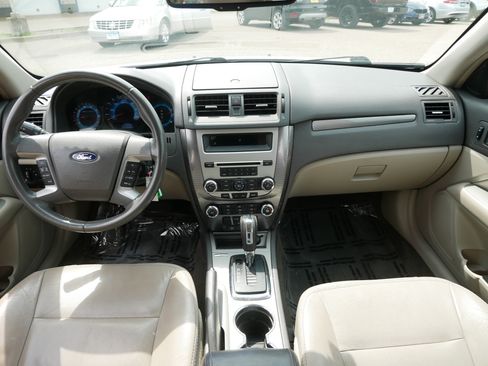 Used 2011 Ford Fusion SEL FWD image 10