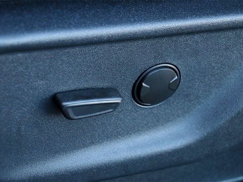 New 2026 Ford F250 XLT w/ XLT Premium Package image 24