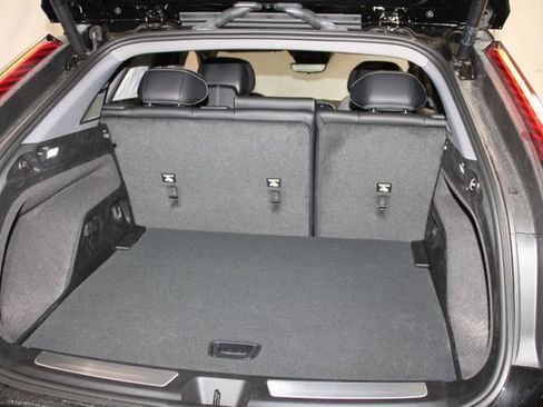 New 2026 Cadillac Optiq Sport 1 AWD/4WD image 33
