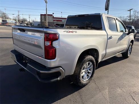 Used 2021 Chevrolet Silverado 1500 LT image 3