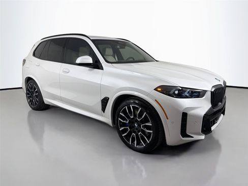 New 2026 BMW X5 xDrive50e w/ Executive Package AWD/4WD image 3