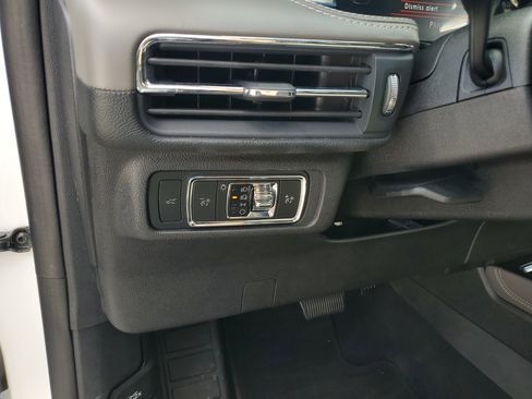 Certified 2023 Lincoln Corsair Standard image 20