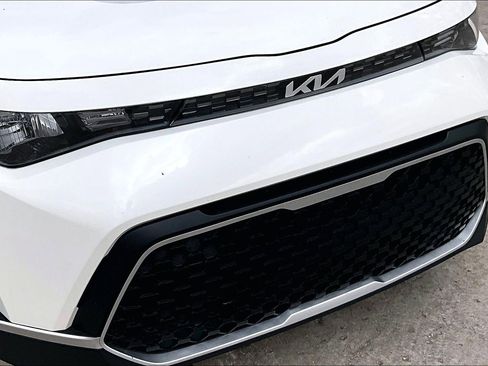 Used 2024 Kia Soul LX w/ Option Group 015 image 29