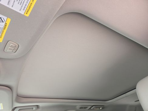 Used 2021 Ford Expedition XLT image 28