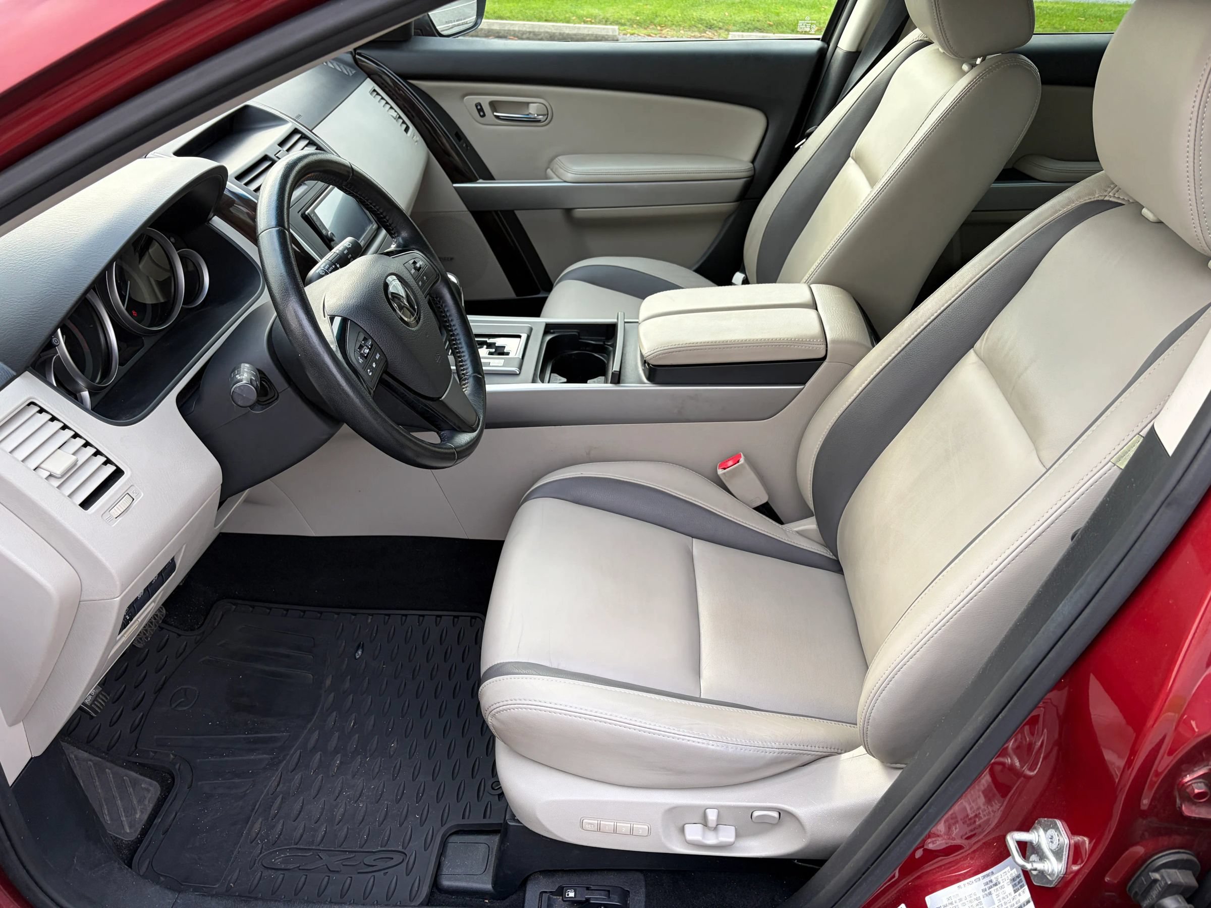 Used 2012 MAZDA CX-9 Grand Touring w/ Moonroof & Bose Audio Pkg AWD/4WD image 13
