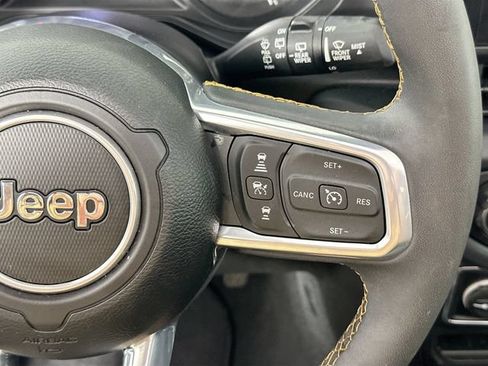 Used 2024 Jeep Wrangler Unlimited Sahara AWD/4WD image 23