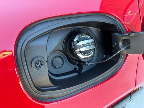 Used 2026 Porsche Cayenne GTS image 42