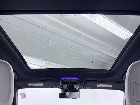 Certified 2026 Mercedes-Benz GLC 300 4MATIC image 23