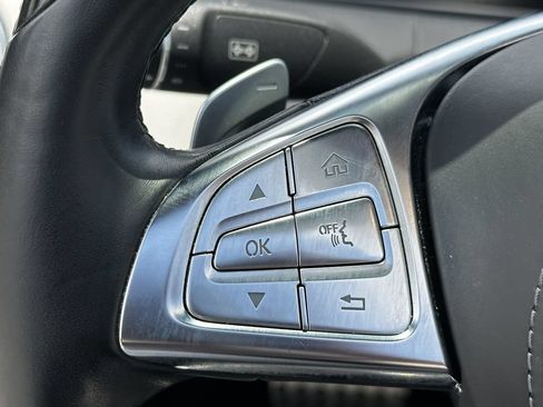 Used 2017 Mercedes-Benz S 550 Cabriolet image 27