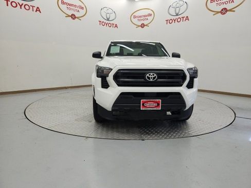 Certified 2025 Toyota Tacoma SR image 4