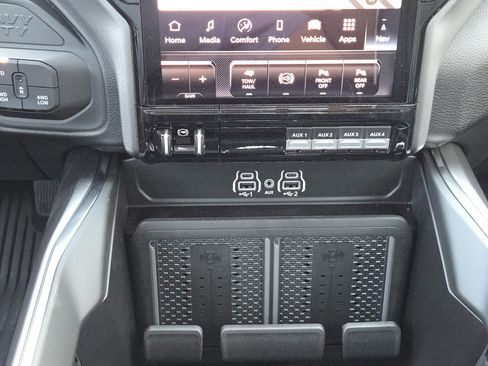 New 2026 RAM 2500 Laramie image 16