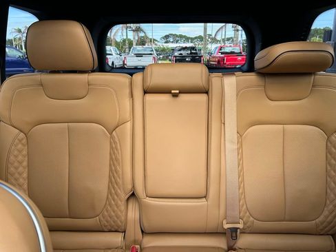 Used 2023 Jeep Grand Cherokee Summit w/ Adv Protech Group IV AWD/4WD image 13