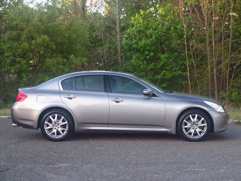 Used 2009 INFINITI G37 x Sedan w/ Premium Pkg AWD/4WD image 5