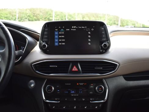 Used 2020 Hyundai Santa Fe Limited FWD image 15