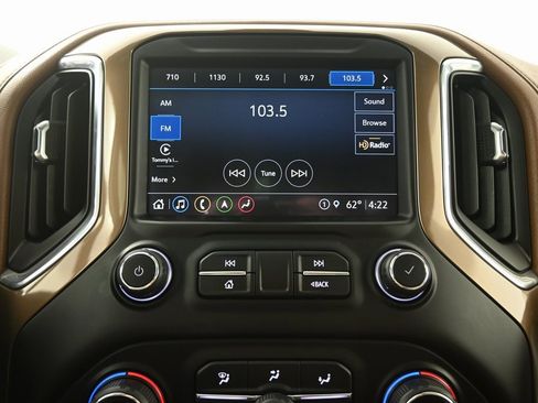 Used 2021 Chevrolet Silverado 1500 High Country w/ Technology Package image 33