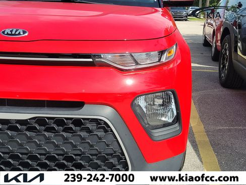 Used 2020 Kia Soul LX FWD image 9