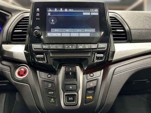 Used 2024 Honda Odyssey Sport image 9