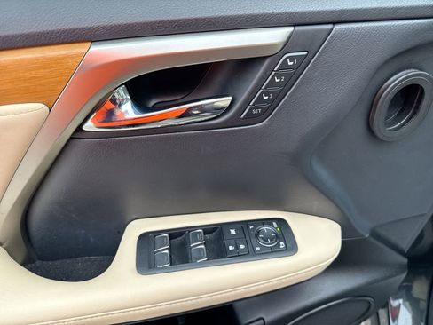 Used 2022 Lexus RX 350 Premium image 15