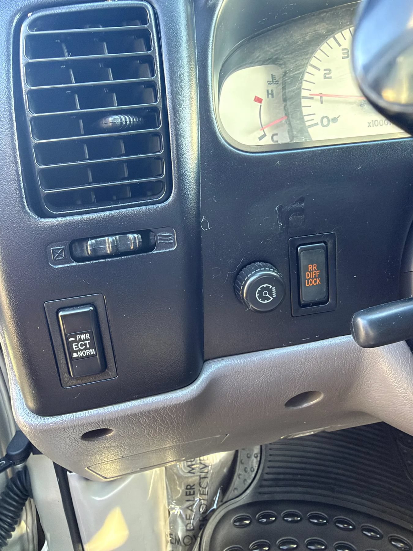 Used 2001 Toyota Tacoma PreRunner RWD image 23