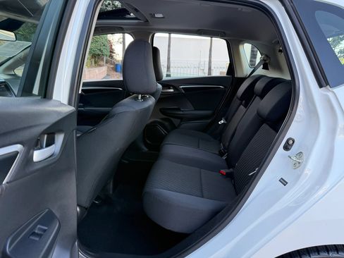 Used 2018 Honda Fit EX image 23