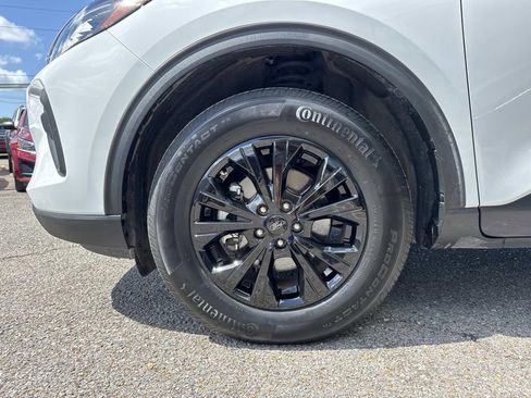 Used 2025 Ford Escape Active AWD/4WD image 5