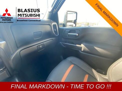 Used 2022 GMC Sierra 3500 AT4 w/ Gooseneck/5TH Wheel Package image 55