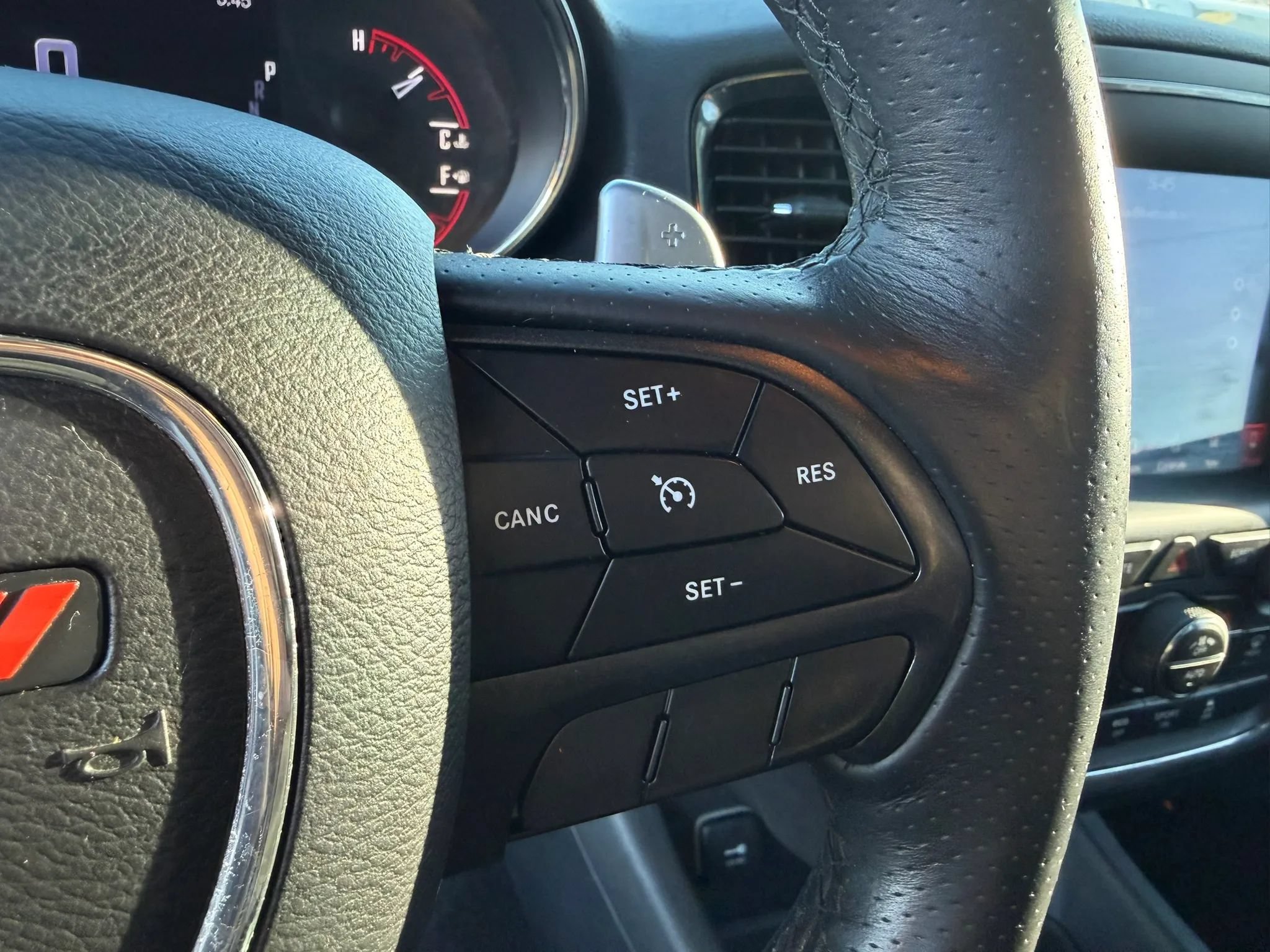 Used 2018 Dodge Durango R/T AWD/4WD image 46