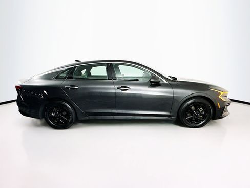 Used 2025 Kia K5 LXS image 10