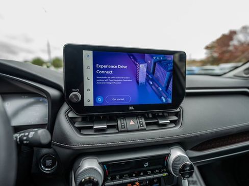 Used 2023 Toyota RAV4 Limited image 18