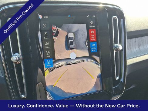 Used 2026 Volvo XC40 B5 Plus w/ Protection Package Premier image 19