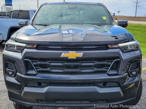 New 2026 Chevrolet Colorado LT w/ LT Convenience Package AWD/4WD image 4