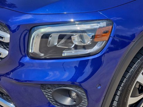Certified 2021 Mercedes-Benz GLB 250 image 25