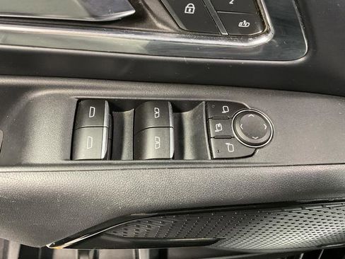 Used 2024 Chevrolet Silverado EV RST AWD/4WD image 13