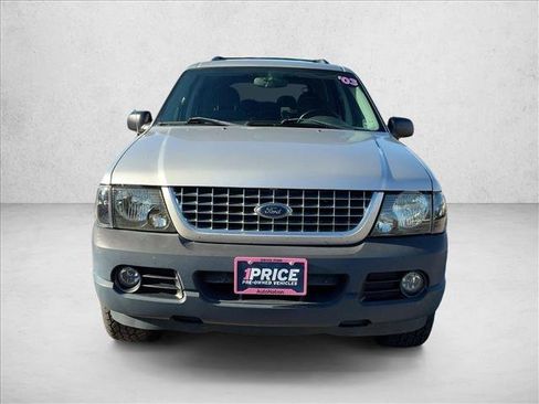 Used 2003 Ford Explorer XLT image 2